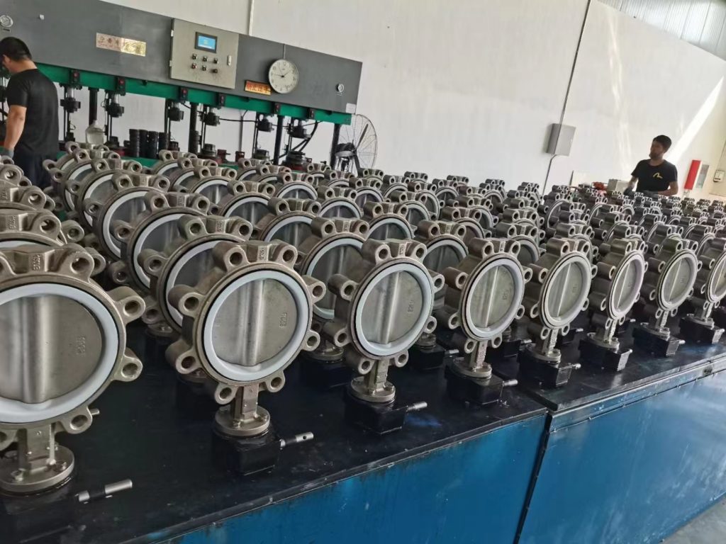 Gear Operated Stainless steel lug butterfly valve